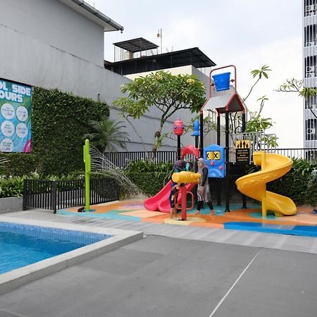 The Premiere Hotel Pekanbaru Luaran gambar