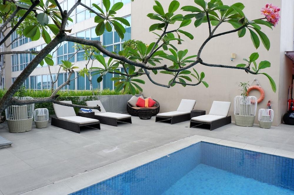 The Premiere Hotel Pekanbaru Luaran gambar