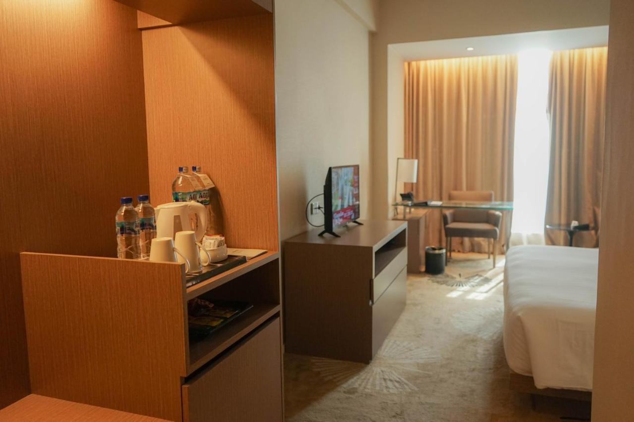 The Premiere Hotel Pekanbaru Luaran gambar