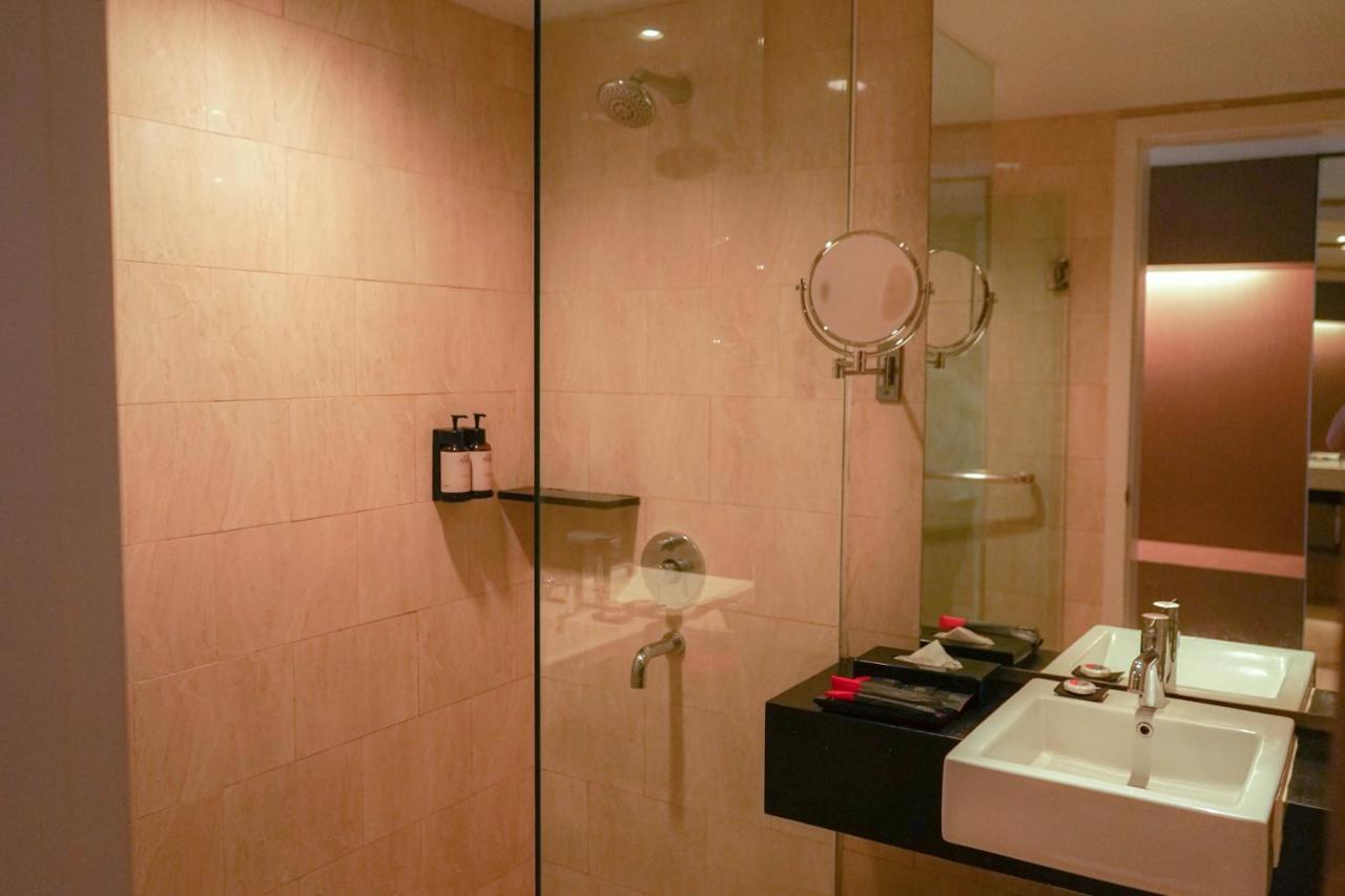 The Premiere Hotel Pekanbaru Luaran gambar