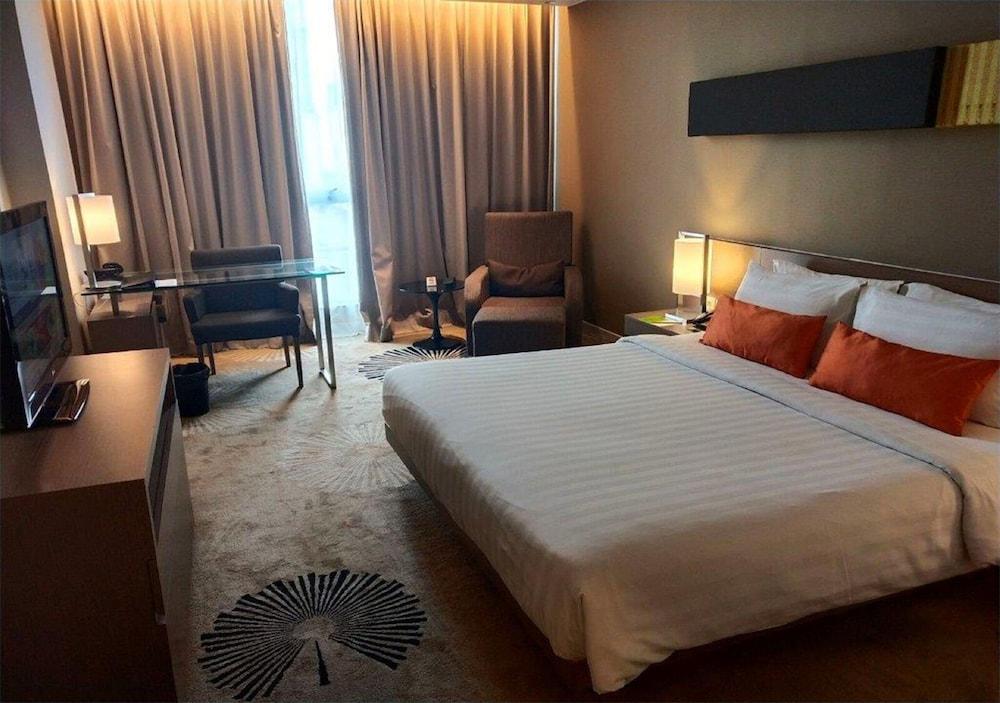 The Premiere Hotel Pekanbaru Luaran gambar