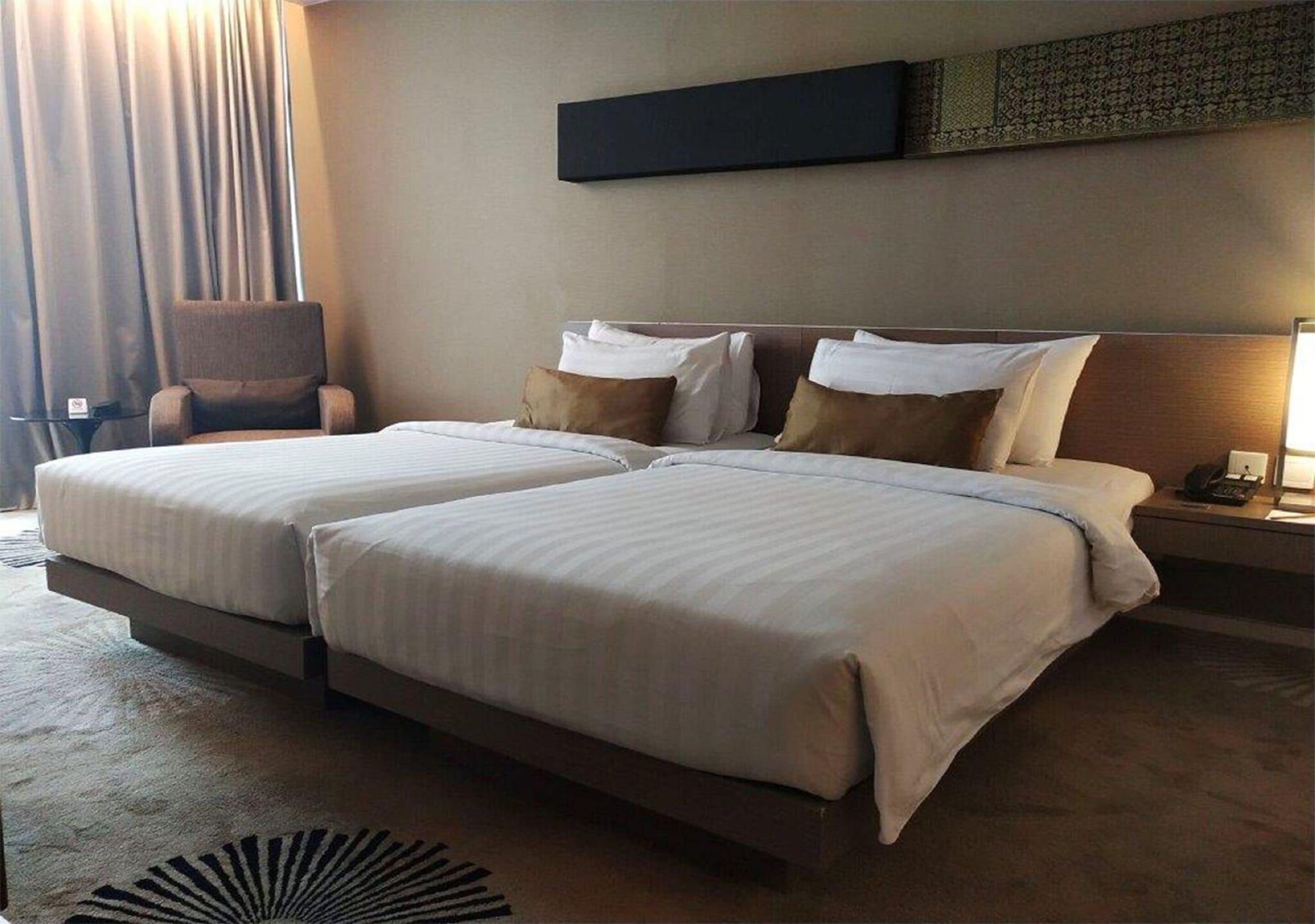 The Premiere Hotel Pekanbaru Luaran gambar