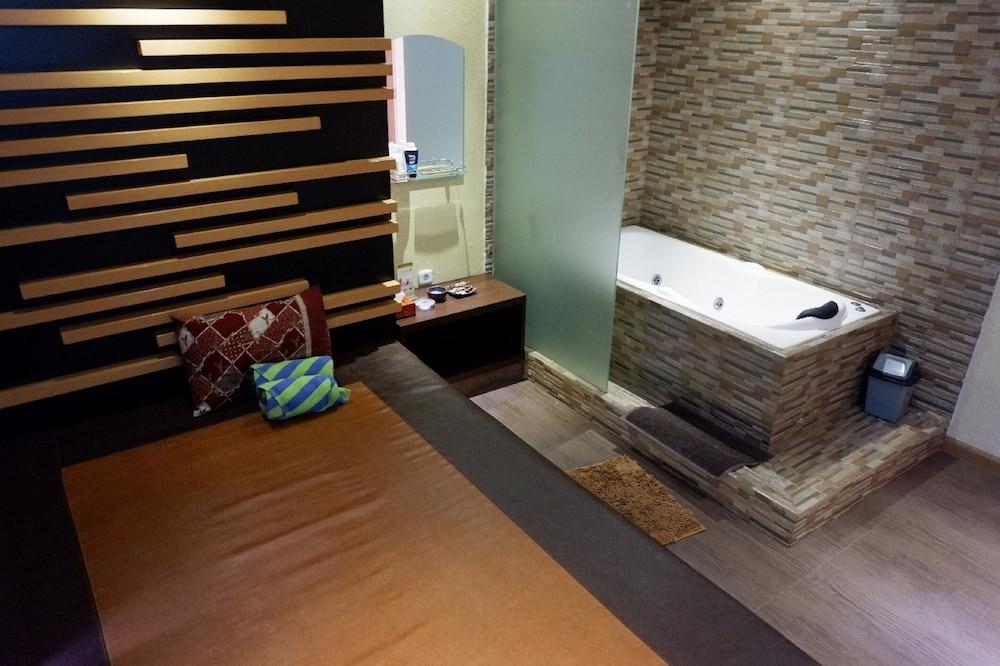 The Premiere Hotel Pekanbaru Luaran gambar