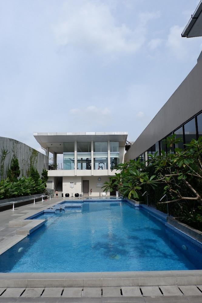 The Premiere Hotel Pekanbaru Luaran gambar