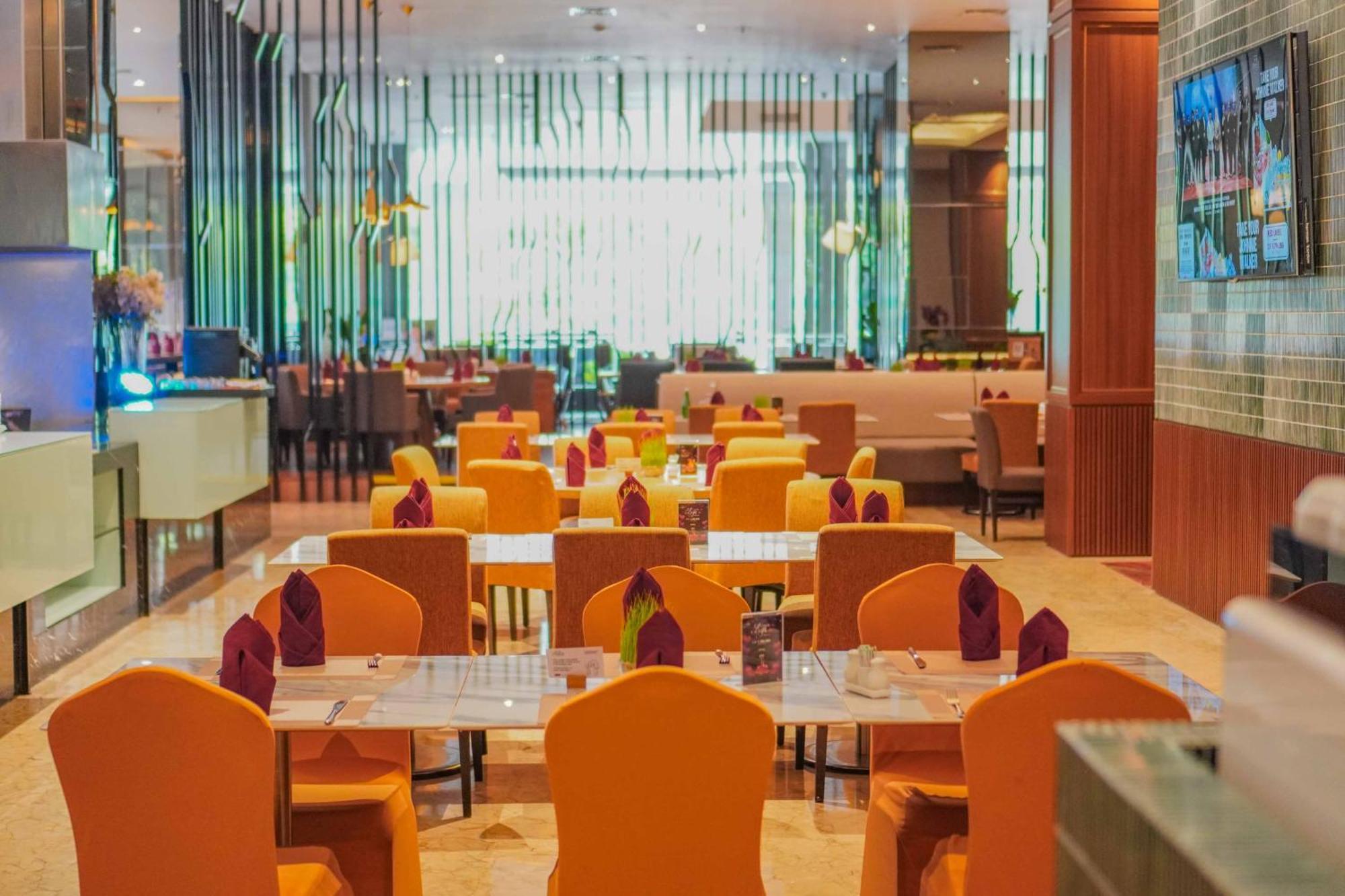 The Premiere Hotel Pekanbaru Luaran gambar