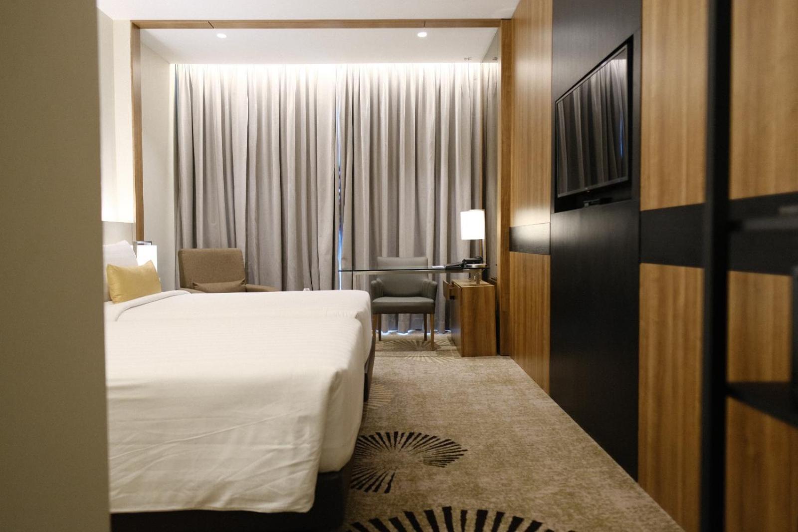 The Premiere Hotel Pekanbaru Luaran gambar