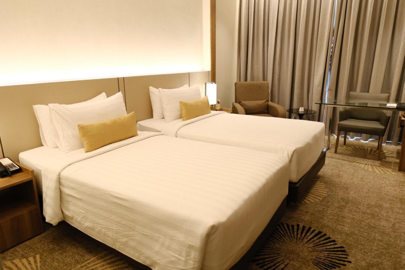 The Premiere Hotel Pekanbaru Luaran gambar