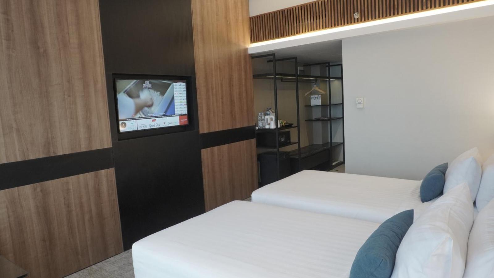 The Premiere Hotel Pekanbaru Luaran gambar