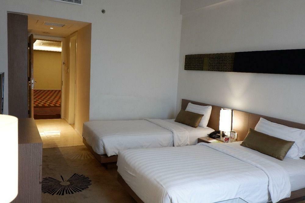 The Premiere Hotel Pekanbaru Luaran gambar